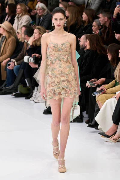 Look 36